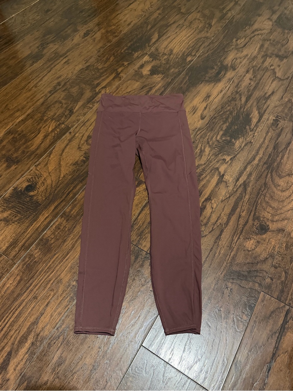 Vuori women’s brown stride leggings size small